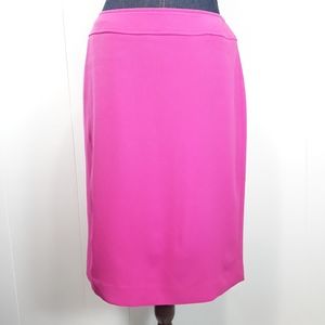 NWT Chelsea Roge Pink pencil skirt with slit size 8